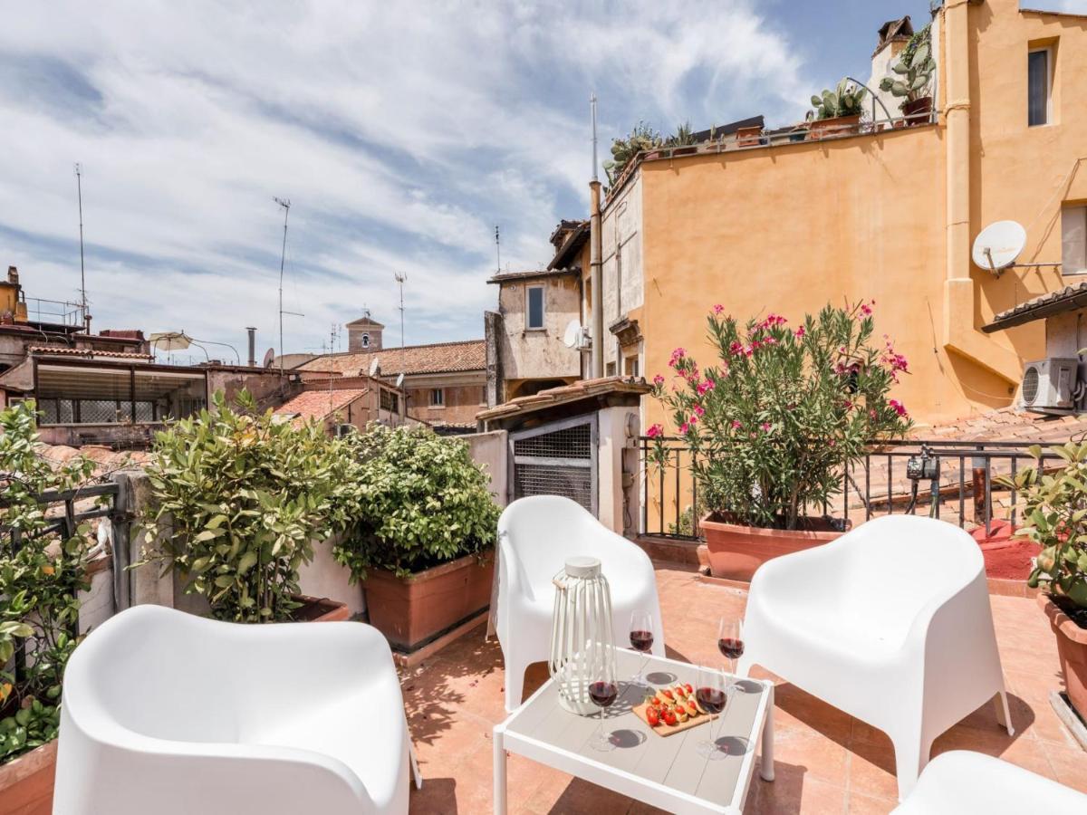 The Best Rent - Two-Bedroom Apartment With Terrace Near Trevi Fountain Rome Exterior photo