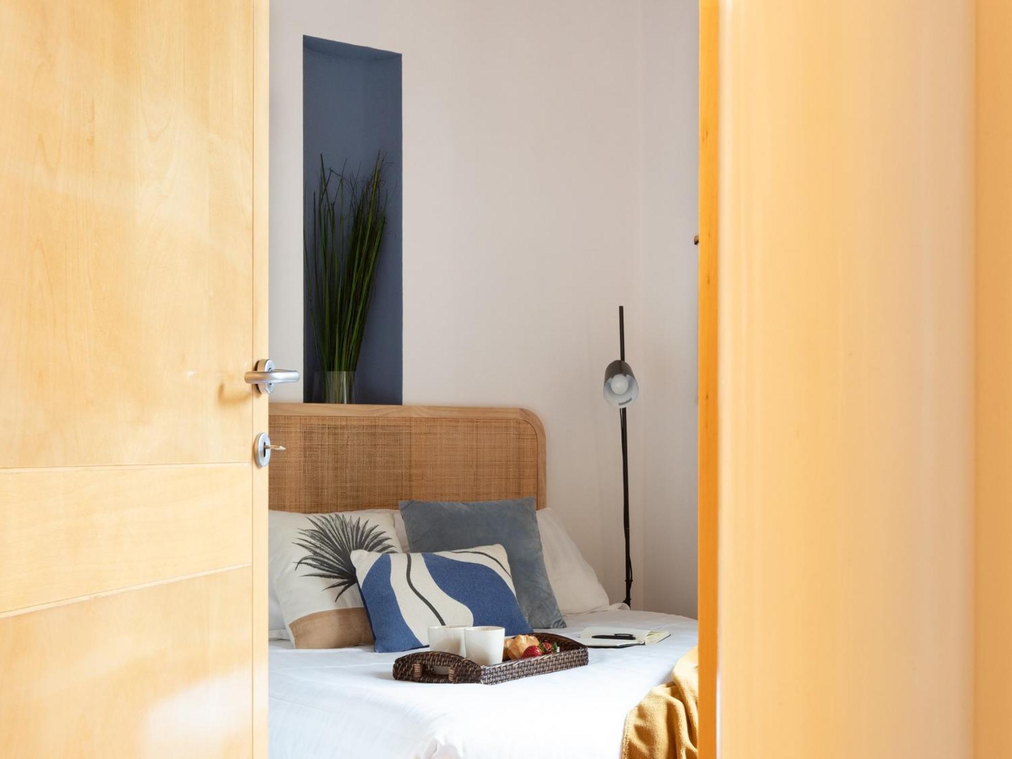 The Best Rent - Two-Bedroom Apartment With Terrace Near Trevi Fountain Rome Exterior photo